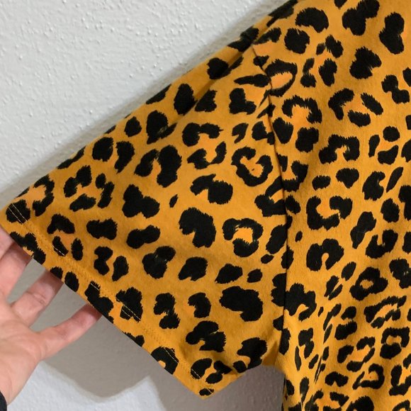 (T144) Arizona Womens 2XL Leopard Print Crop Tee, Dbl Stitch Hem - Picture 4 of 7